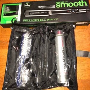 Paul Mitchell flat iron travel kit